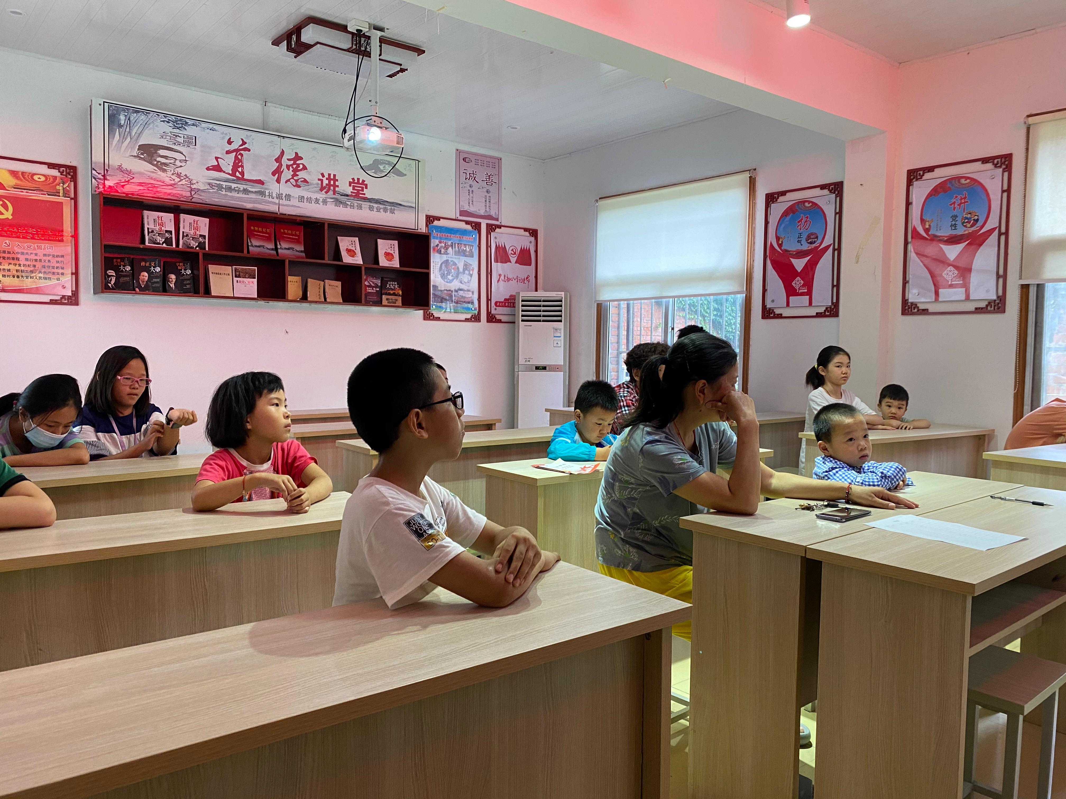 3FC37A9A93FB676CE10A16EF03827C68.jpg