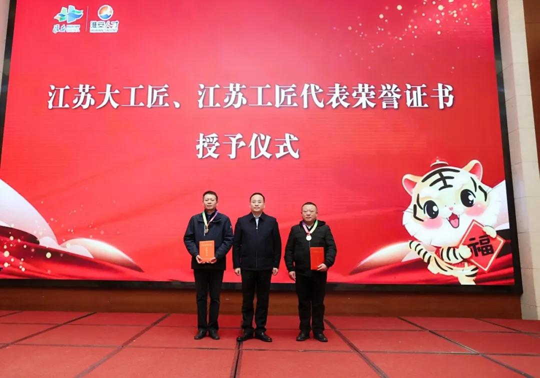 6401.webp.jpg 6401.webp.jpg