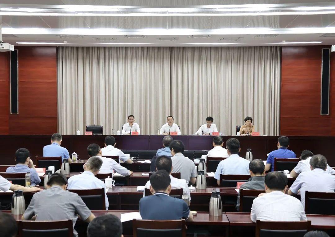 我市召开高校职技院校毕业生等青年就业创业会议1.jpg