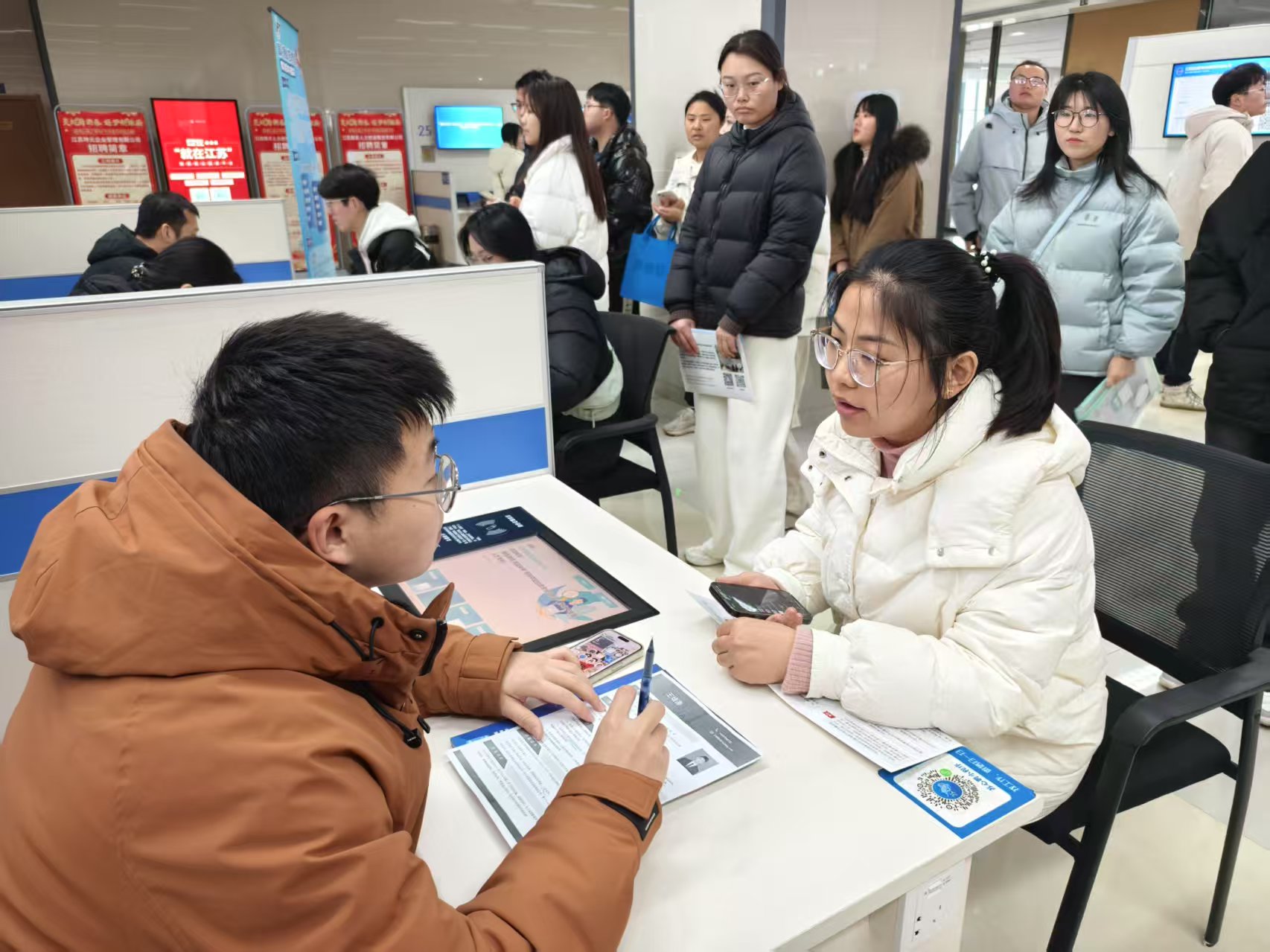 开门红！苏北毕业生人才市场这场招聘会人气...