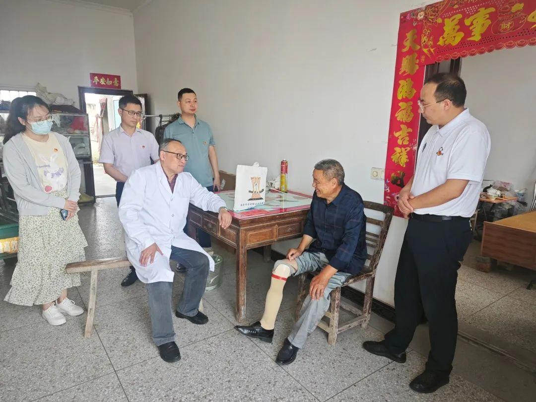 七一活动.jpg