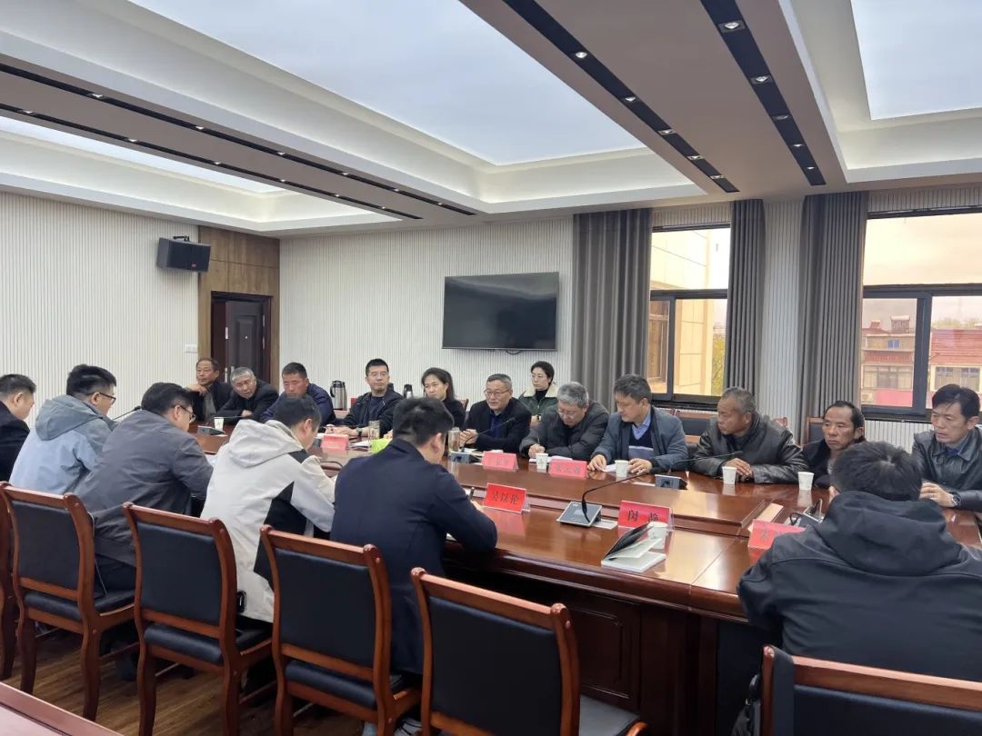 乡村振兴技能行活动走进老子山镇1.jpg